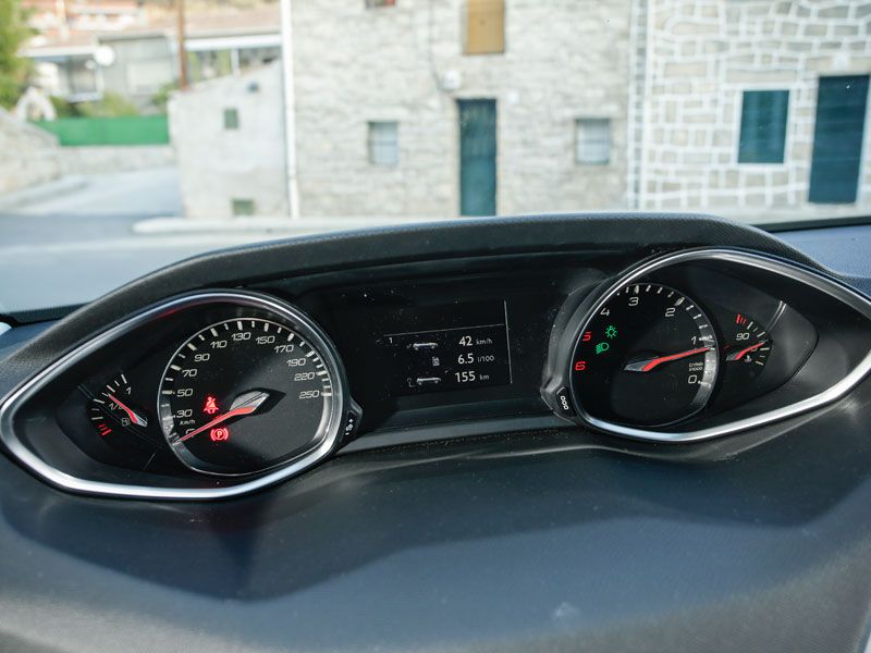 Peugeot 308 1.6 E-HDI 115