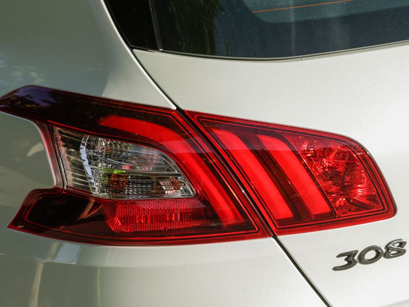 Peugeot 308 1.6 E-HDI 115