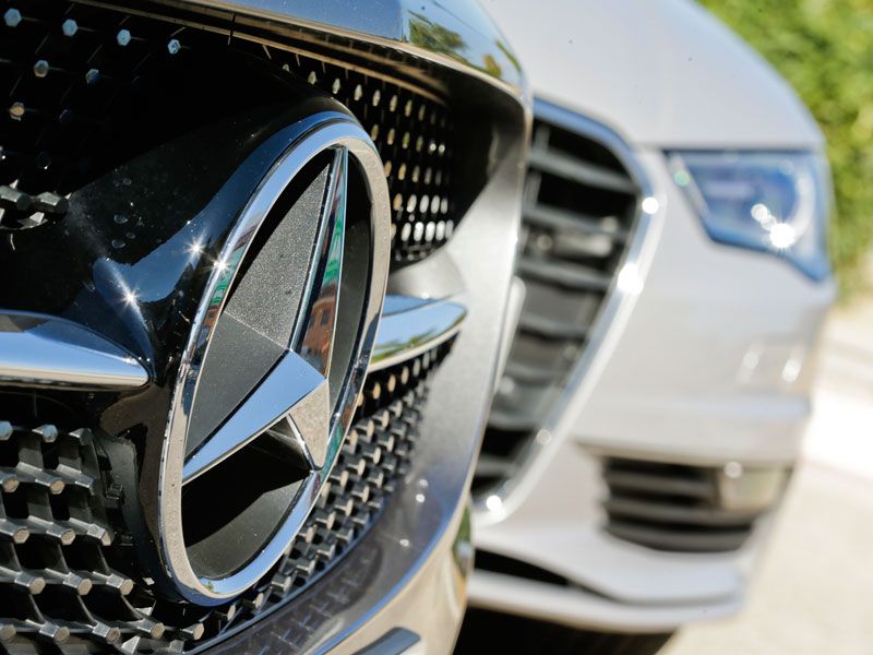 Comparativa: Mercedes CLA 220 CDI vs Audi A3 Sedán 2.0 TDI