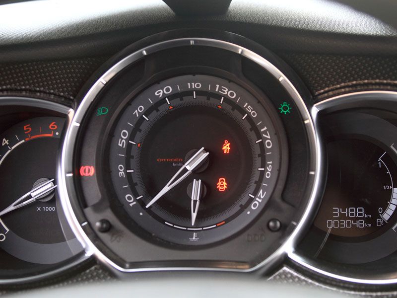 Alfa Mito 1.6 JTDM vs Citroën DS3 1.6 E-HDI