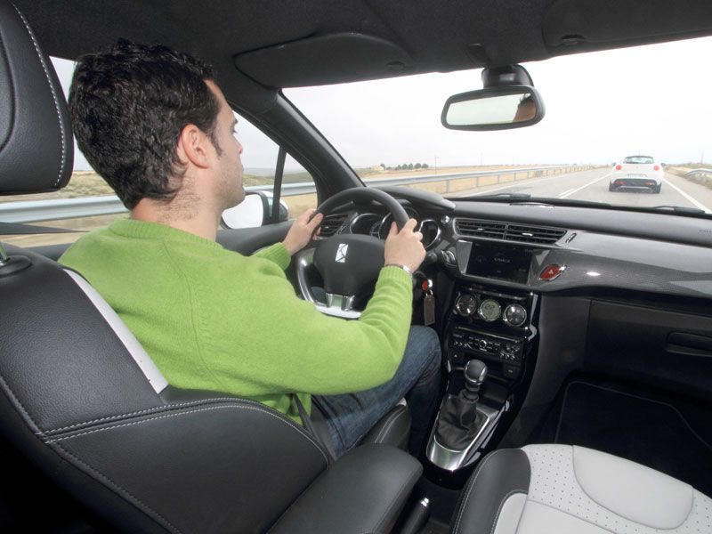 Alfa Mito 1.6 JTDM vs Citroën DS3 1.6 E-HDI