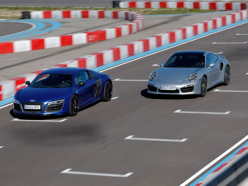 Audi R8 V10 Plus y Porsche 911 Turbo S, tecnología cara a cara