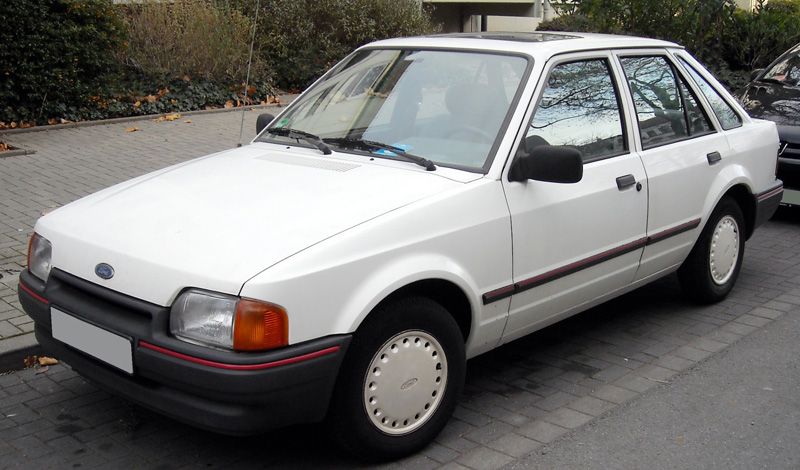 Los diez coches más emblemáticos de los 80