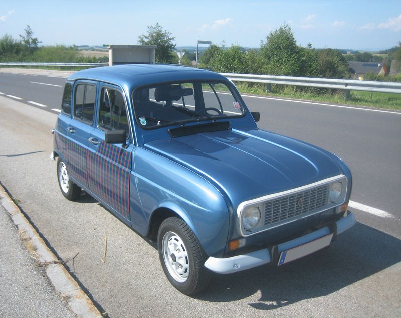 Los diez coches más emblemáticos de los 80