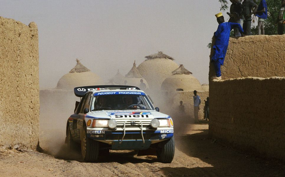 Peugeot confirma su retorno al Dakar