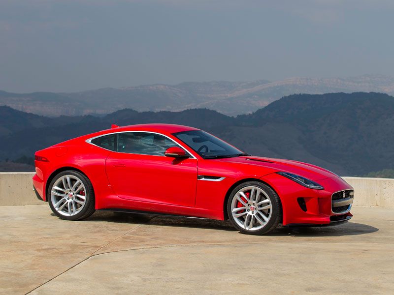 Jaguar F-Type coupé, al volante