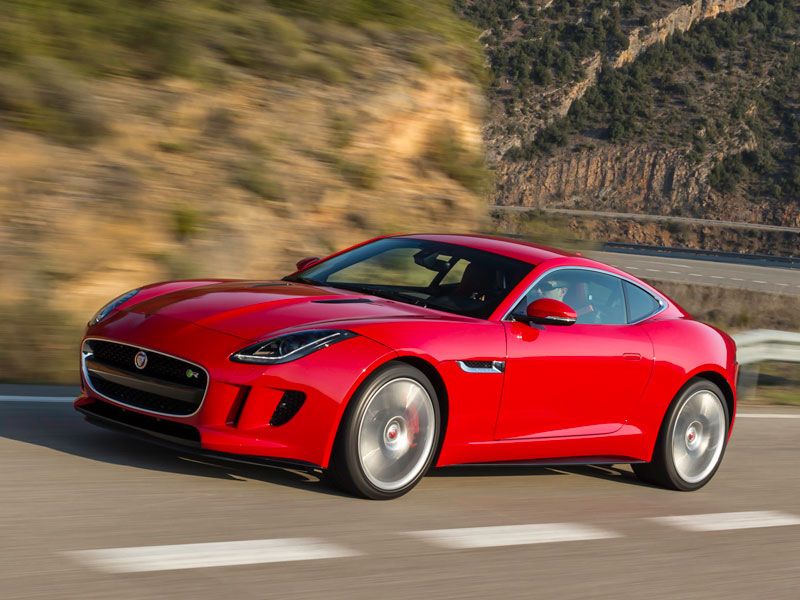 Jaguar F-Type coupé, al volante
