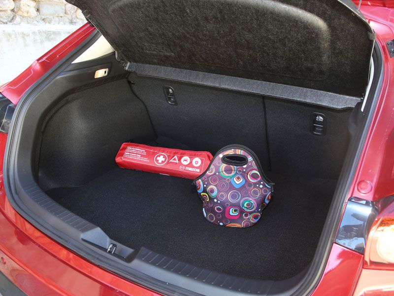 Mazda 3 2.0 120 CV Luxury 5p