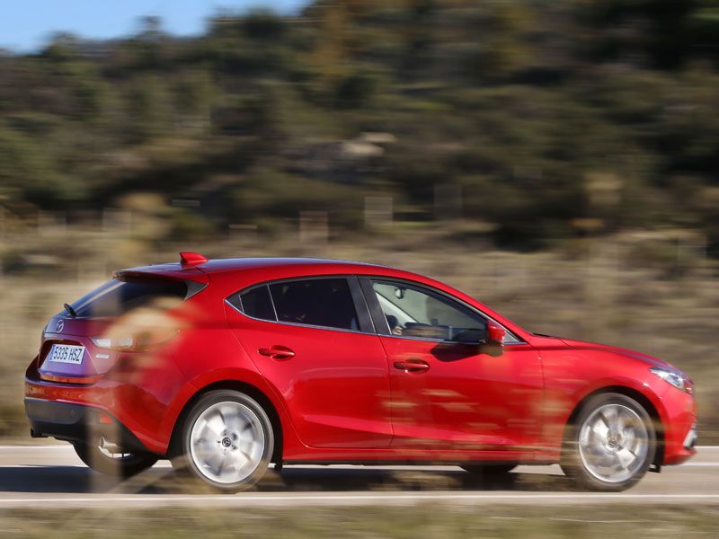 Mazda 3 2.0 120 CV Luxury 5p
