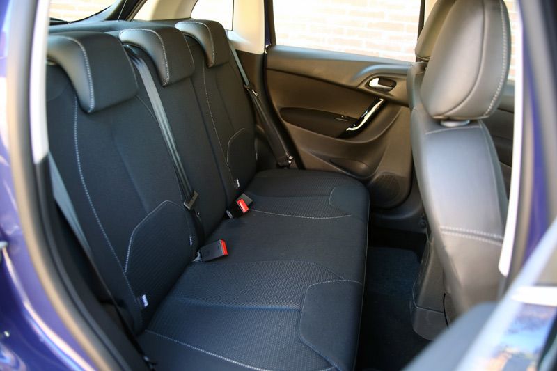 Comparativa:Citroën C3 frente a Lancia Ypsilon