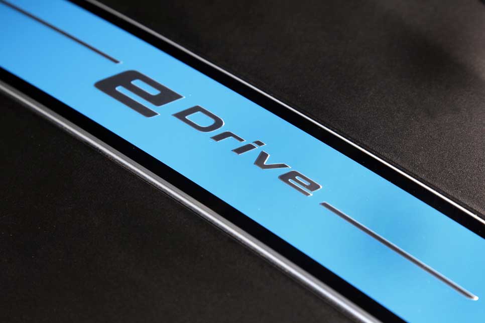 Contacto: BMW X5 eDrive prototipo