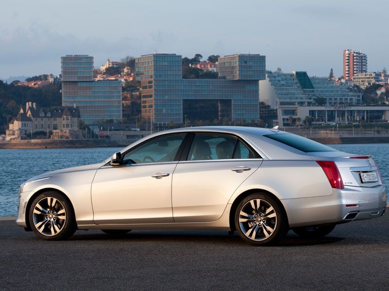 Cadillac CTS 2.0 Turbo AT, un americano en Europa