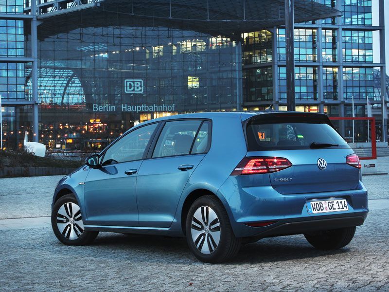 Contacto: Volkswagen e-Golf