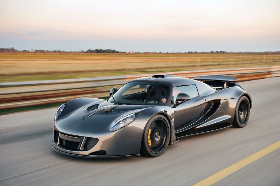 Superdeportivos: los 12 coches de más de 1.000 CV