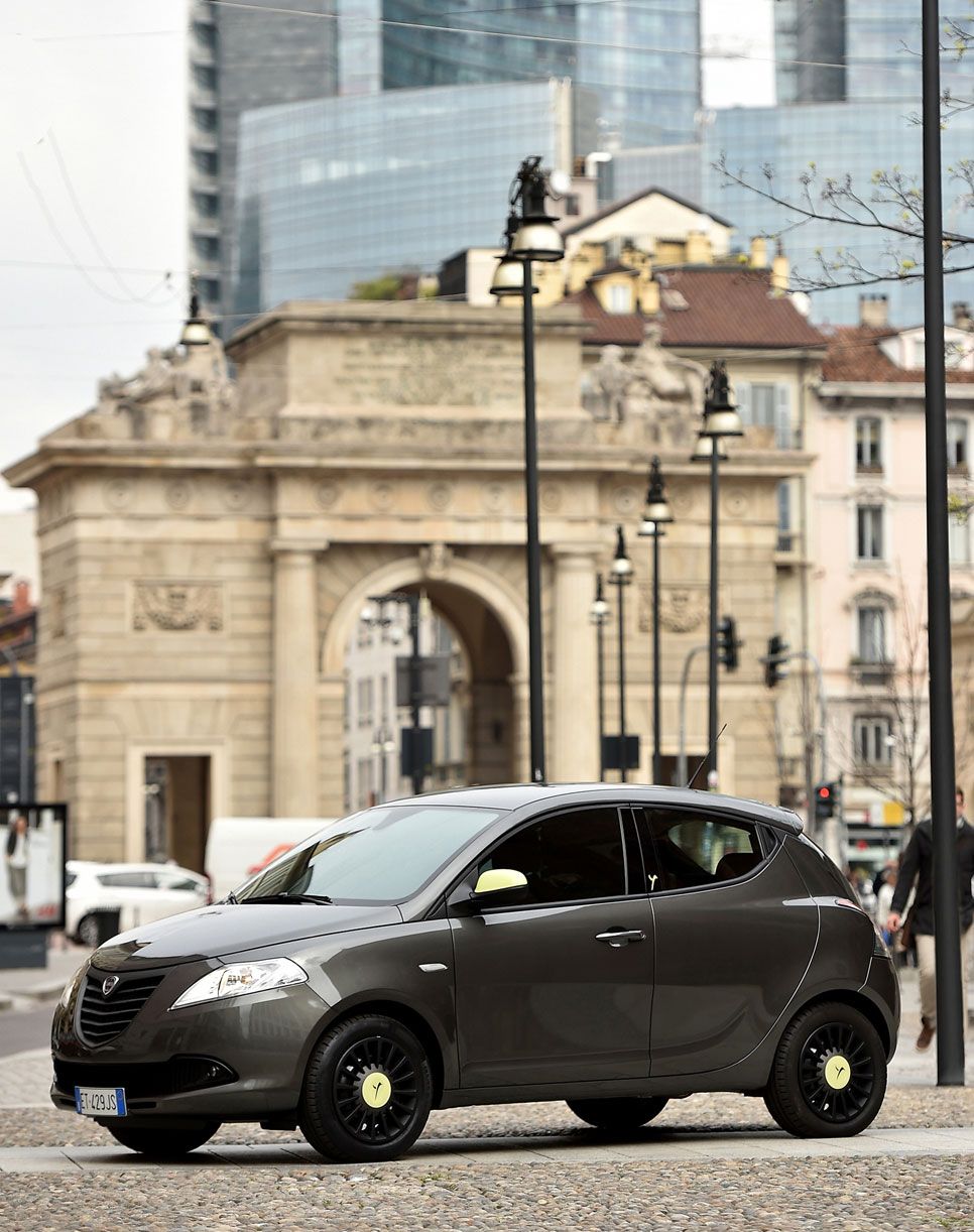 Lancia Ypsilon Elefantino 2014