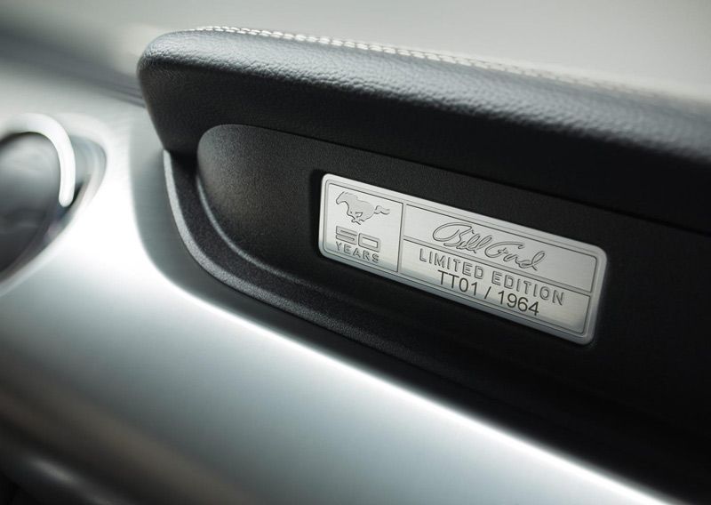 Ford Mustang 50 Year Limited Edition, regalo del 50 aniversario