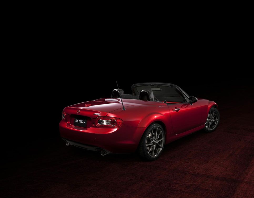 Maxda MX-5 edición 25 aniversario para el Salón de Nueva York