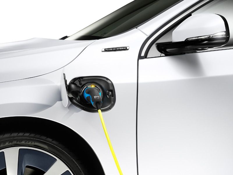 Volvo S60L PPHEV, gasolina híbrido de 2,0 l/100 km