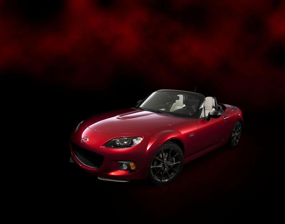Maxda MX-5 edición 25 aniversario para el Salón de Nueva York