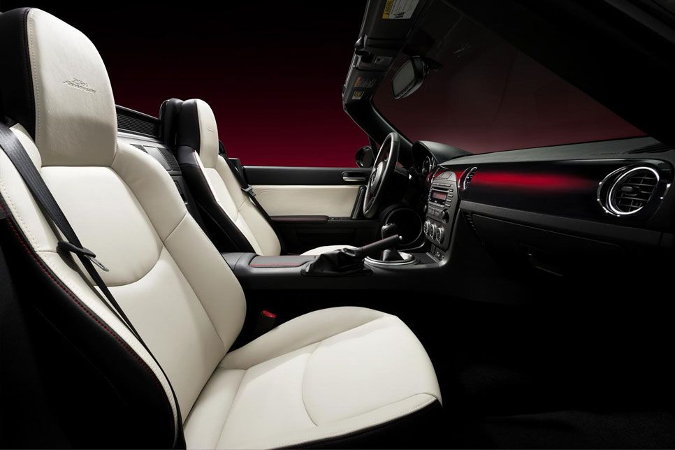 Maxda MX-5 edición 25 aniversario para el Salón de Nueva York
