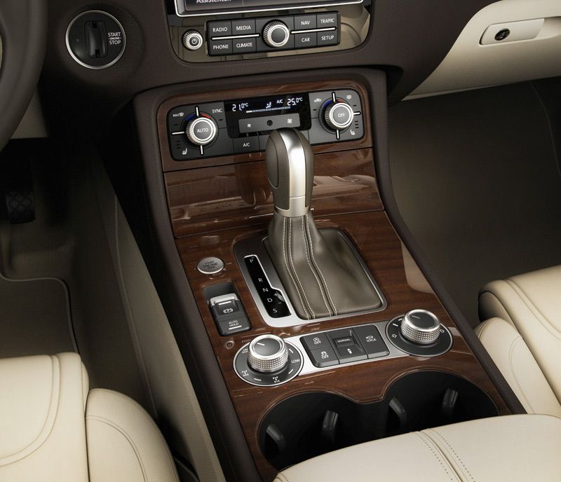 Volkswagen Touareg 2014