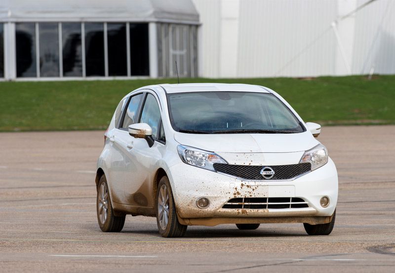 Nissan autolimpiable, el Nissan que se limpia solo