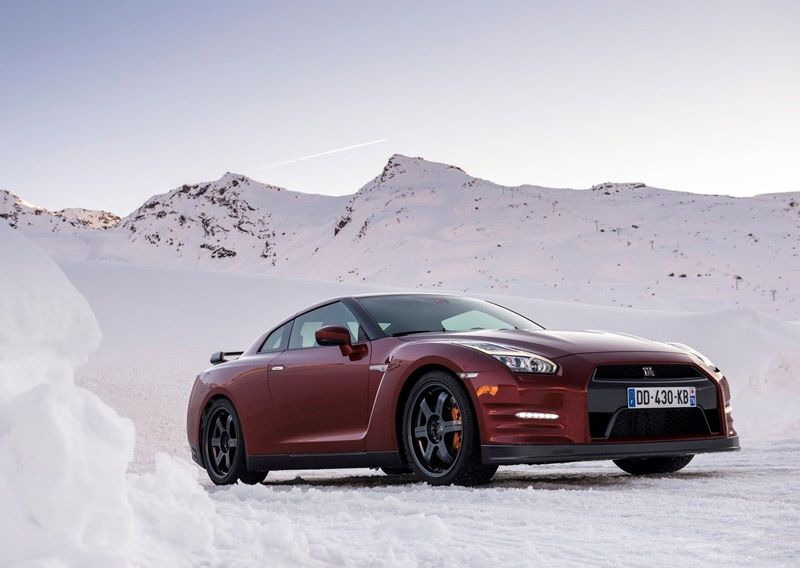 Nissan GT-R 2014, la bestia deportiva se actualiza