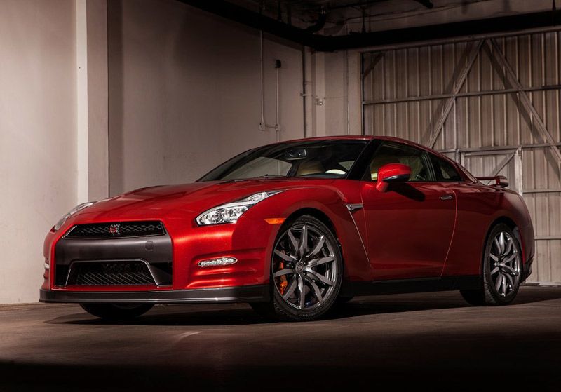 Nissan GT-R 2014, la bestia deportiva se actualiza