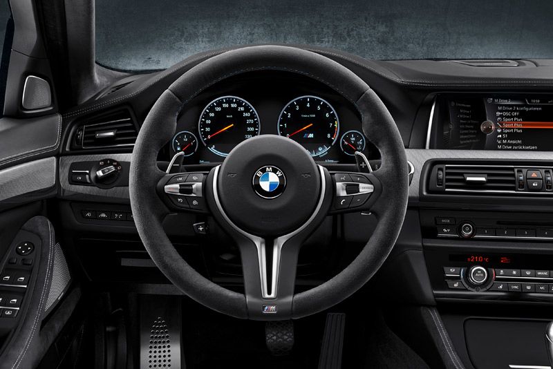 BMW M5 30 Jahre M5, regalo de 30 aniversario