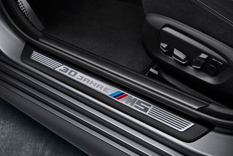 BMW M5 30 Jahre M5, regalo de 30 aniversario