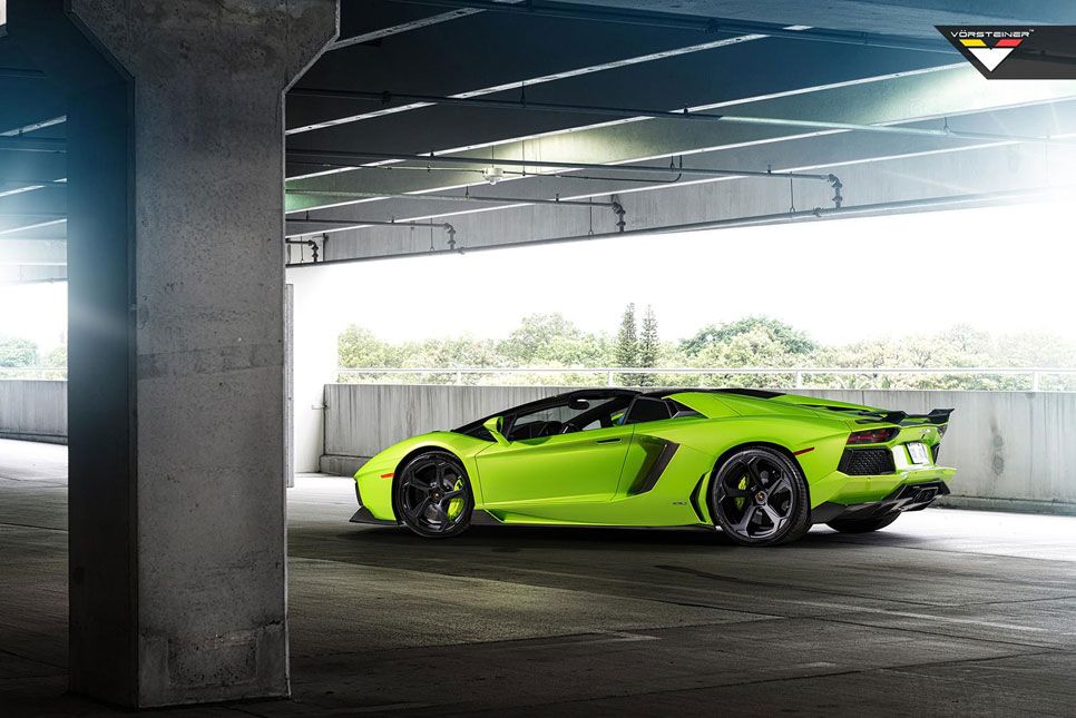 Lamborghini Aventador Roadster The Hulk por Vorsteiner