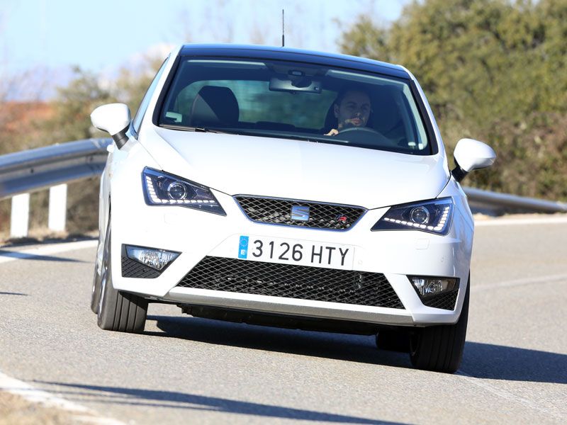 Contacto: Seat Ibiza ACT