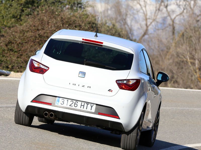 Contacto: Seat Ibiza ACT