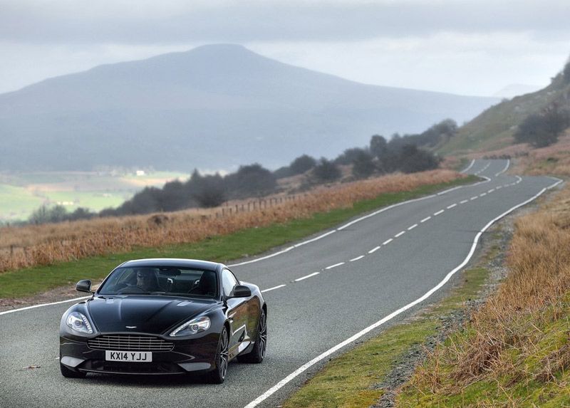 Aston Martin DB9 Carbon Edition