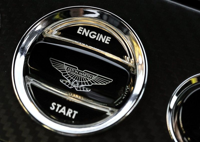 Aston Martin DB9 Carbon Edition