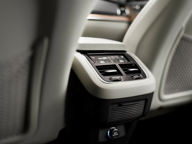 Nuevo Volvo XC90 2014