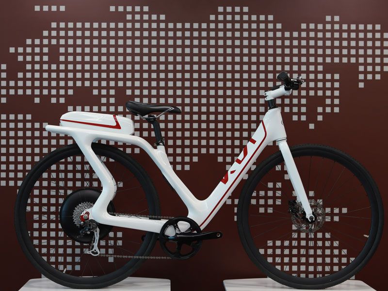 Las marcas de coches se pasan a las bicicletas eléctricas