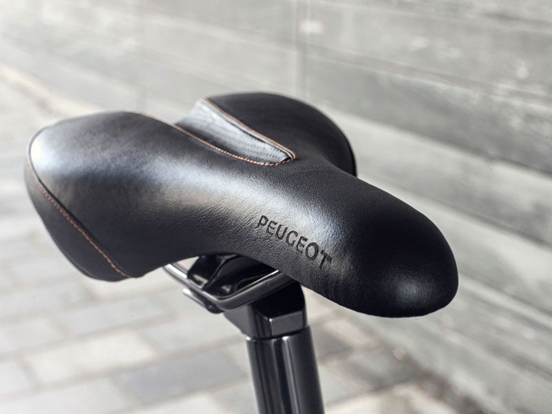 Las marcas de coches se pasan a las bicicletas eléctricas