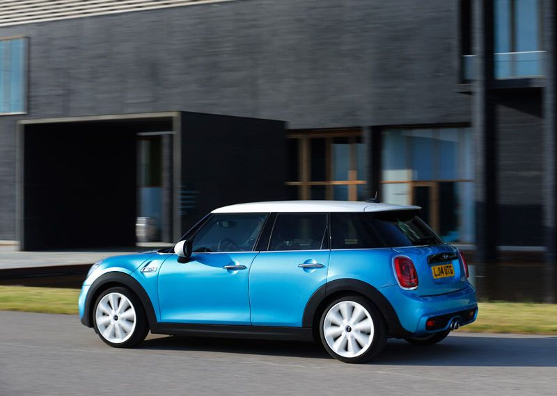 Nuevo Mini de 5 puertas