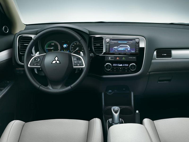 Mitsubishi Outlander PHEV: precios