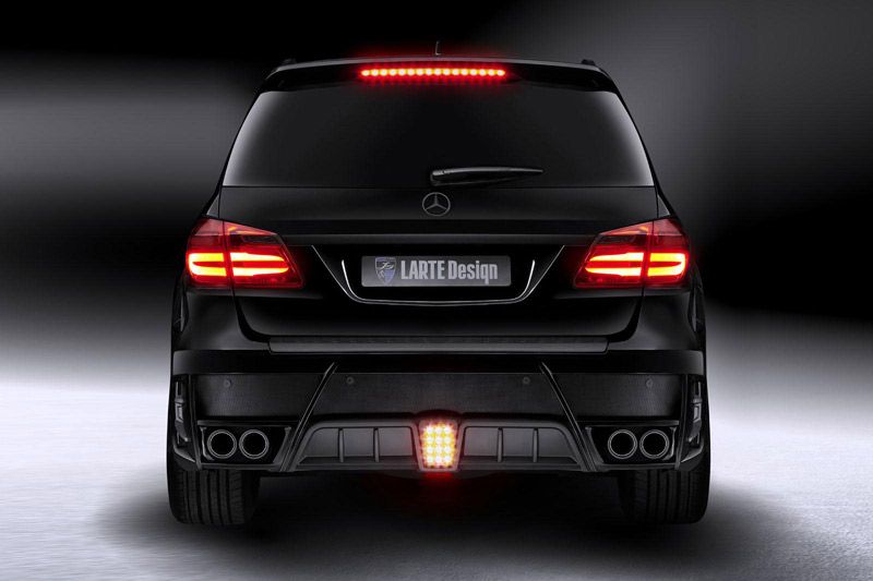Mercedes GL Black Crystal por Larte Design
