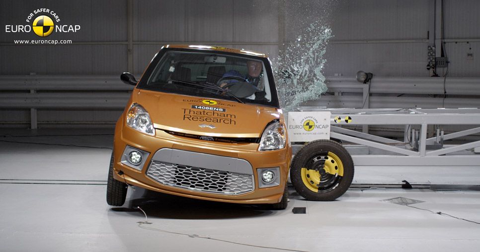 'Crash test' Euro NCAP a cuadriciclos