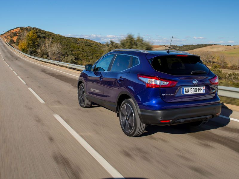 Prueba: Nissan Qashqai 1.2 DIG-T, ¿servicios mínimos?