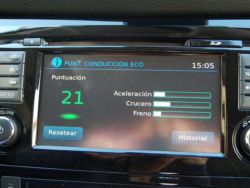 Prueba: Nissan Qashqai 1.2 DIG-T, ¿servicios mínimos?