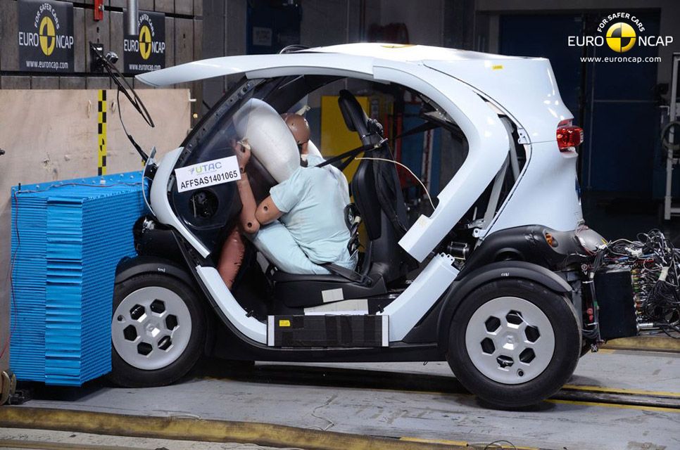 'Crash test' Euro NCAP a cuadriciclos