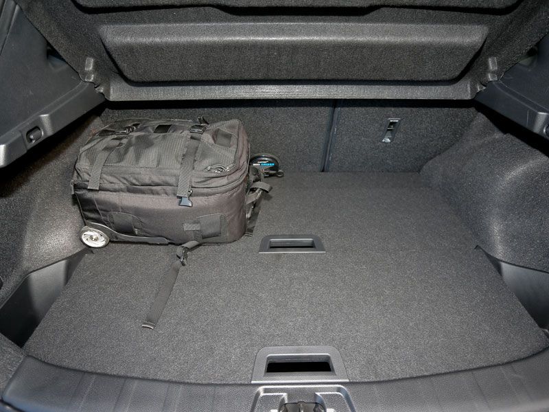 Prueba: Nissan Qashqai 1.2 DIG-T, ¿servicios mínimos?