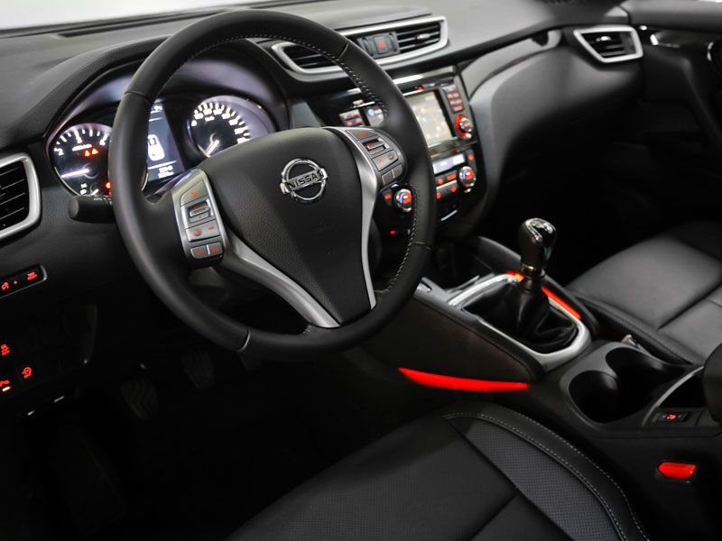 Prueba: Nissan Qashqai 1.2 DIG-T, ¿servicios mínimos?