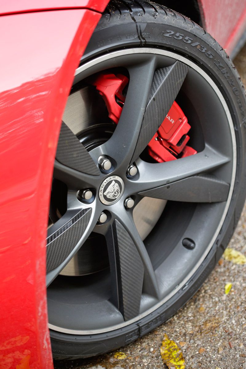 Comparativa: Mercedes SLK 55 AMG vs Jaguar F-Type 5.0 V8 S