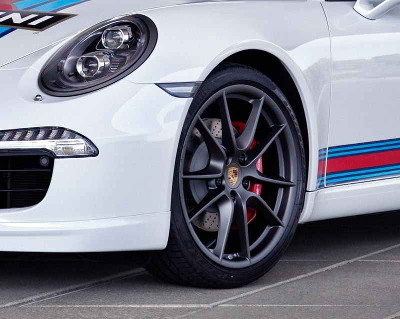 Porsche 911 S Martini Racing Edition