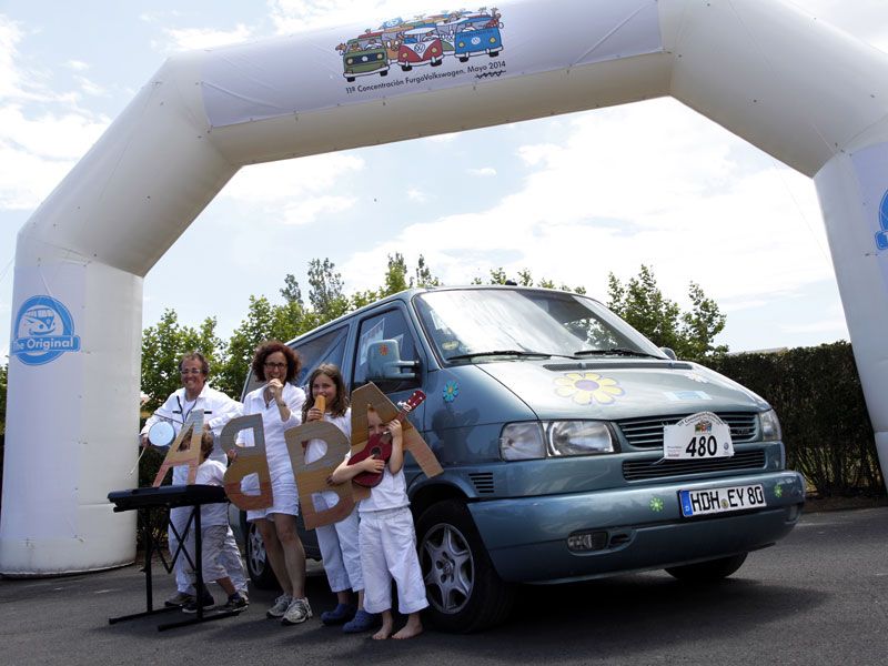11 Concentración FurgoVolkswagen: la vida en furgoneta